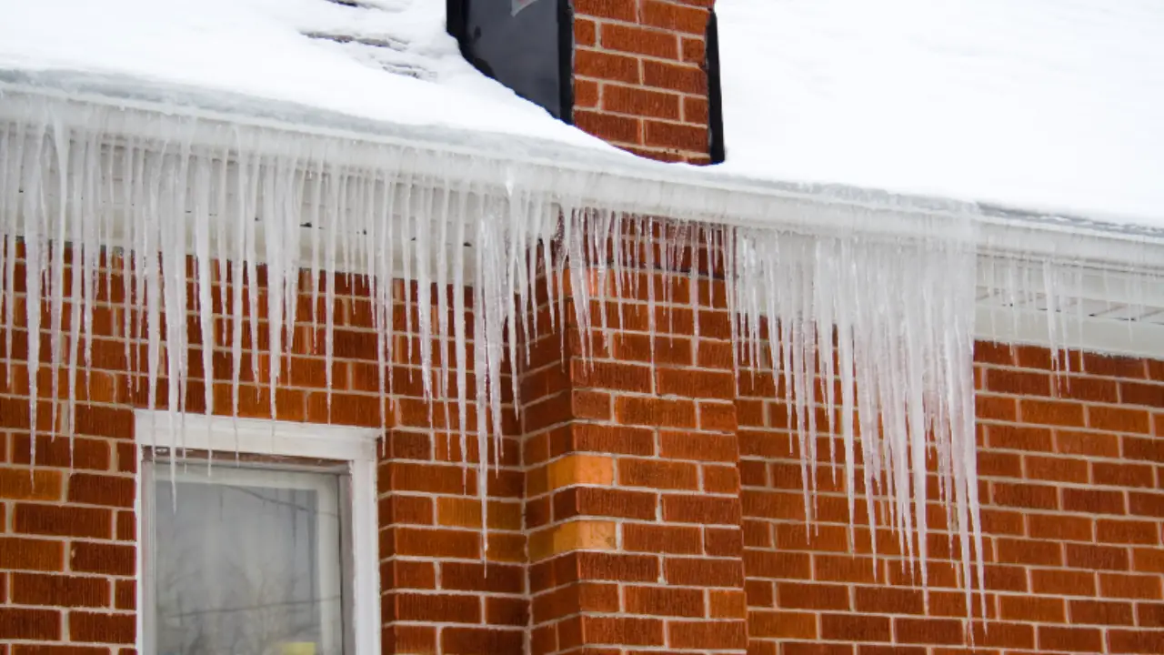 Ice Dam Prevention and Removal: Tips for Alabama Homeowners