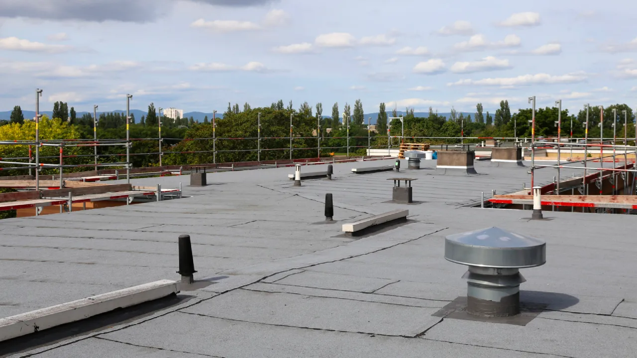 professional flat roof sealing of a large roof